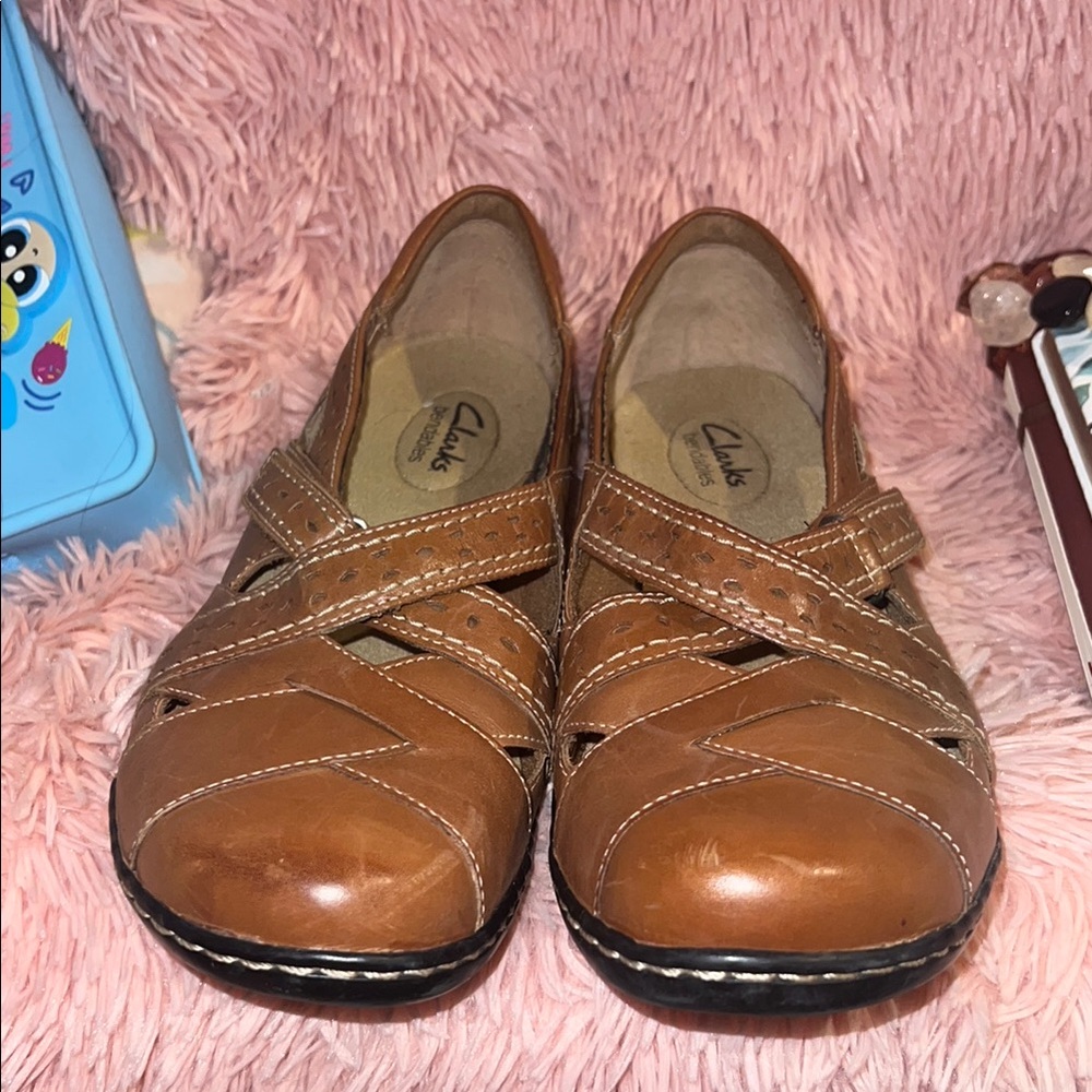 Clarks Brown women Shoes